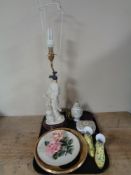 A tray of Capodimonte roses wall plaque and geisha figural figural table lamp (A/F),