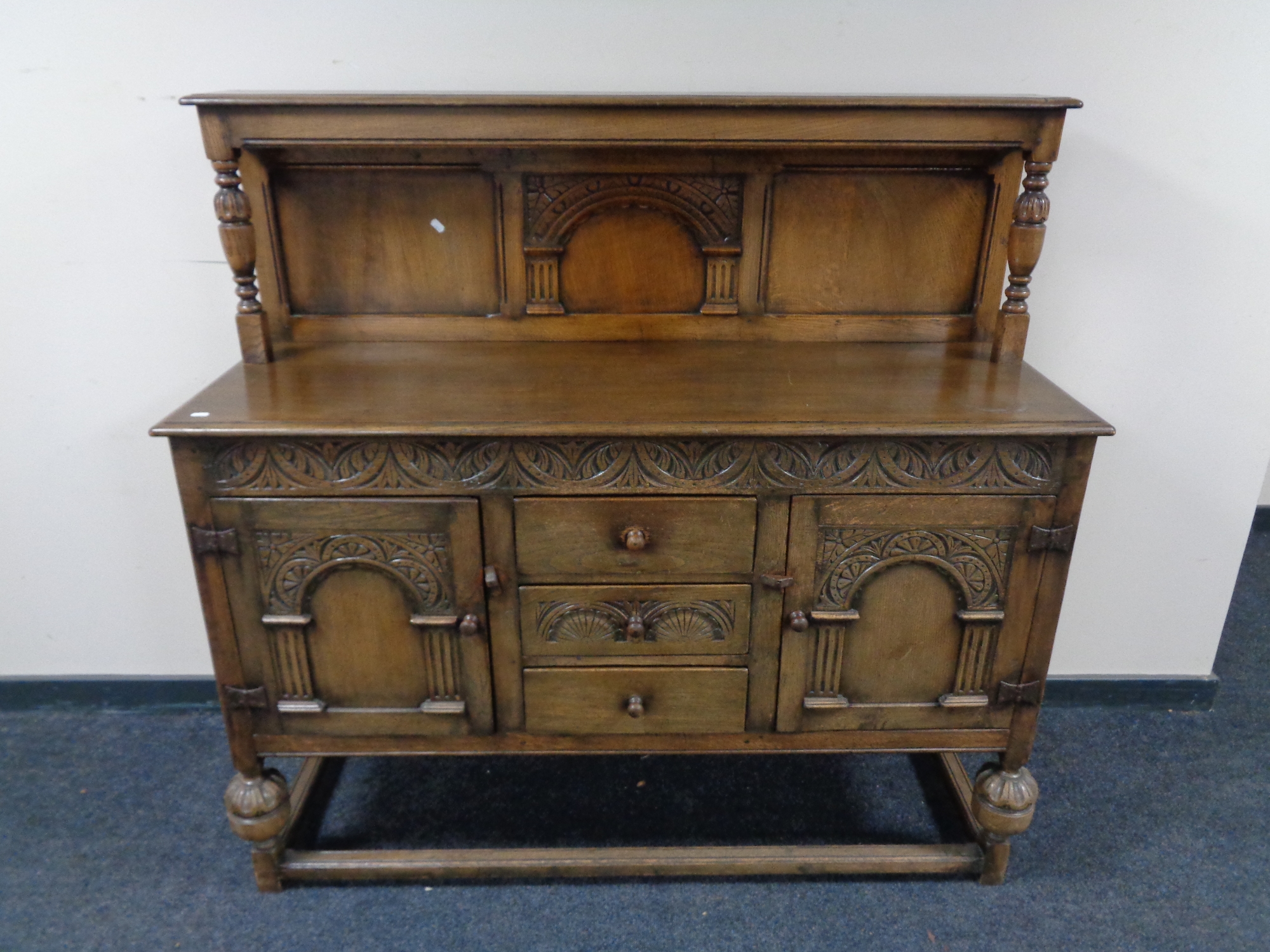 A carved oak buffet back sideboard on bulbous legs together with matching extending dining table - Image 2 of 3