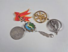 Five WWII era French medals and an Algiers medal