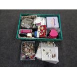 A box of a large quantity of jewellery boxes and assorted costume jewellery