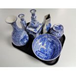 A tray of Spode Italian blue and white bowl, Fenton ware blue and white vase,