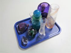 A tray containing assorted glassware to include Mdina glass decanter, art glass, perfume bottle,