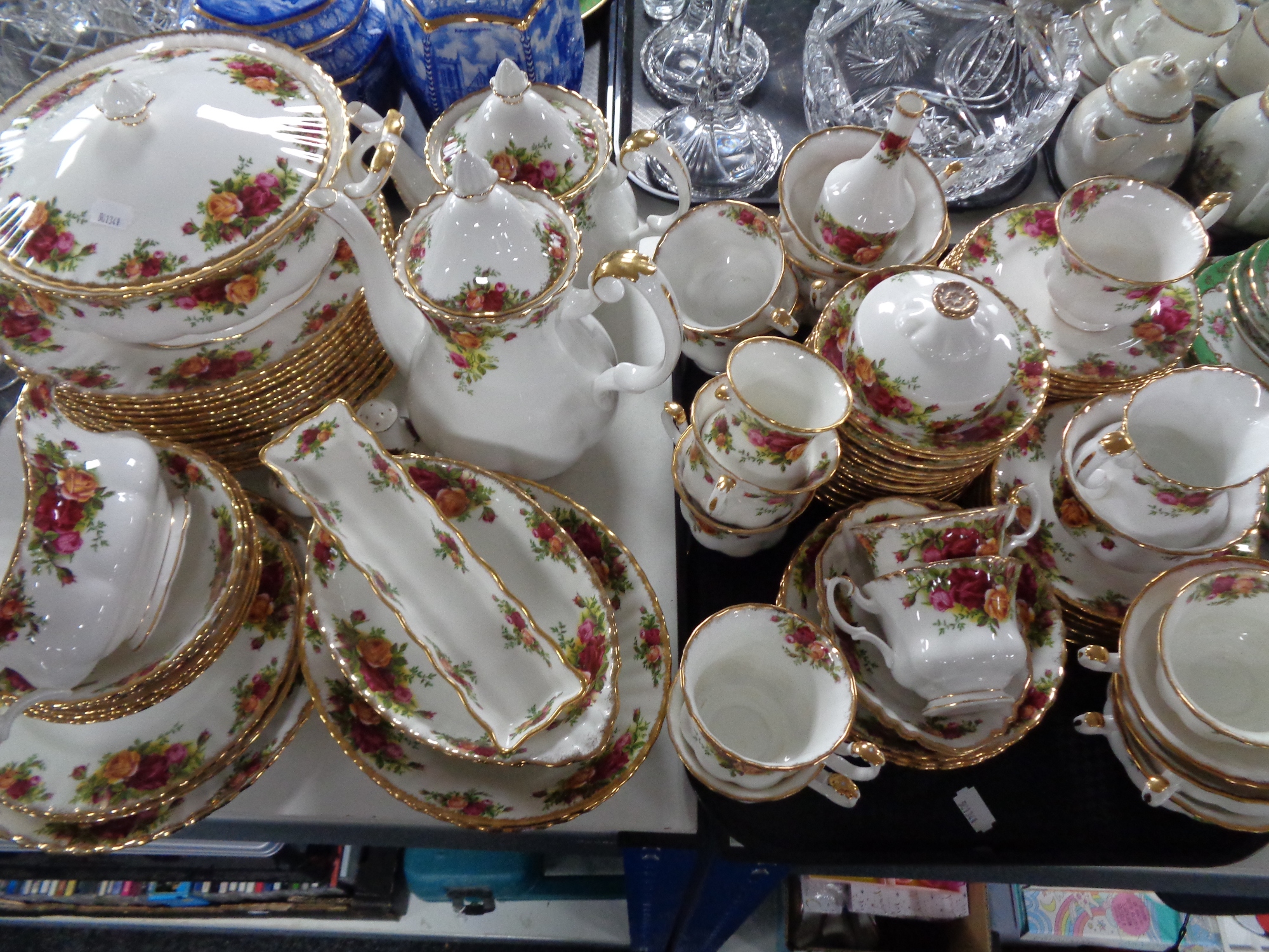 An extensive Royal Albert Old Country Roses tea and dinner service. - Image 2 of 2