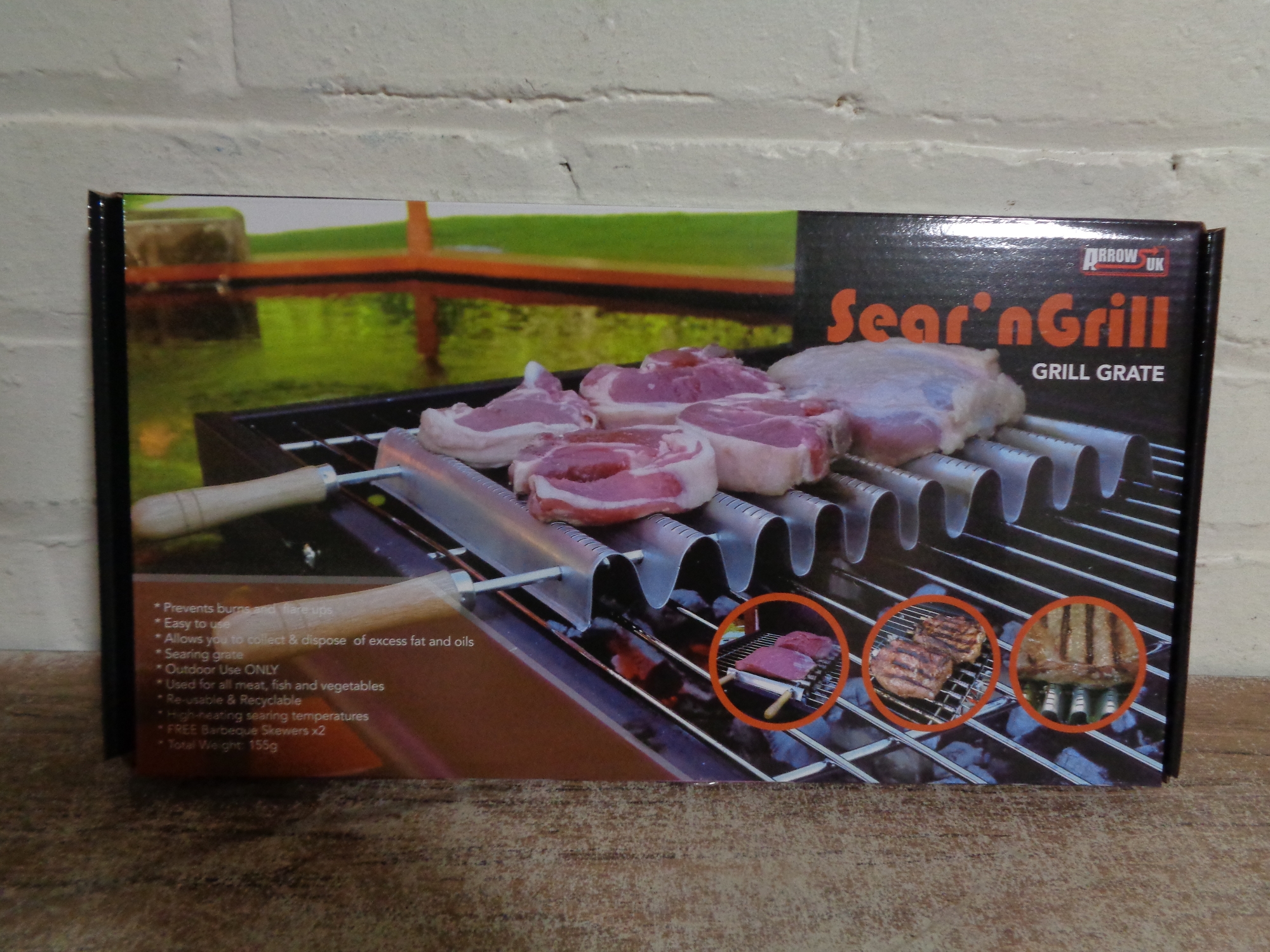 A box of 46 boxed Arrow Sear N Grill grates