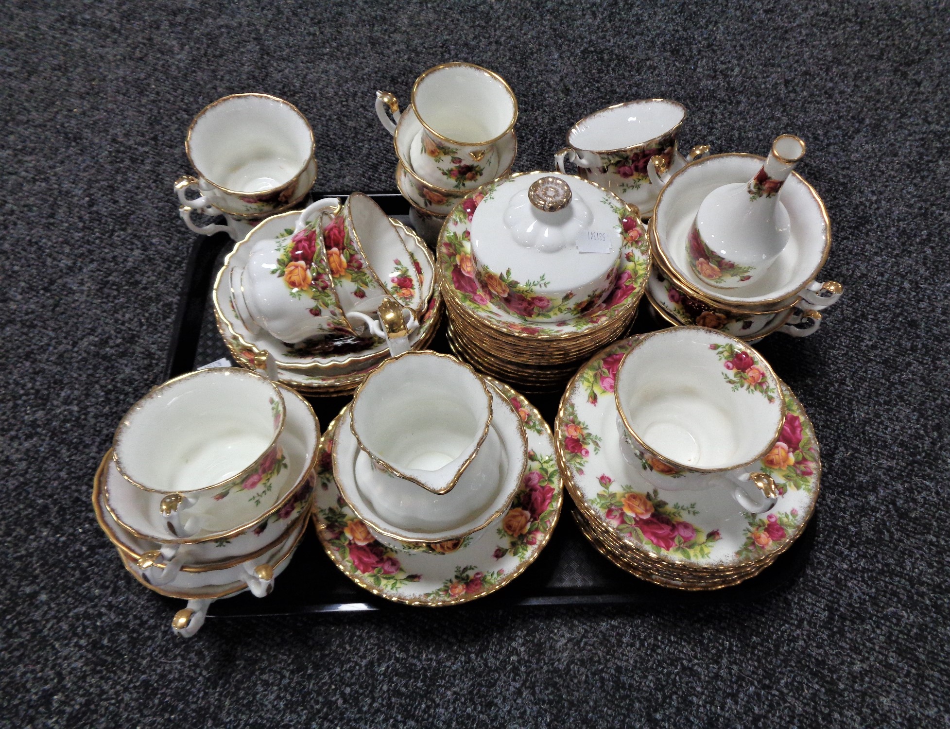 An extensive Royal Albert Old Country Roses tea and dinner service.