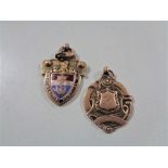 A 9ct gold 1926/27 Knight Memorial Cup medal and a further 9ct gold fob, 13.6g.