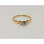 A gold solitaire diamond ring, approx. 0.