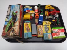 A tray containing mid 20th century and later boxed and unboxed die cast cars to include Corgi,
