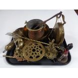 A tray of antique and later brass and copper ware to include dinner gong with beater,