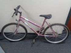 A lady's Dunlop club mountain bike.