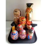 A tray of plastic bust of a lady, metal egg gift boxes,