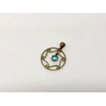 A 9ct gold pendant set with blue topaz. CONDITION REPORT: 1.2g.