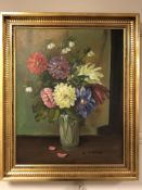 C. Moller (20th century) Still life with flowers in a vase, oil on canvas, 40 x 50 cm, framed.