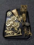 A tray of 20th century brass ware - horse and cart,