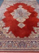 A Thamesdown pure wool Windsor De Lux fringed carpet 300 x 400 cm.
