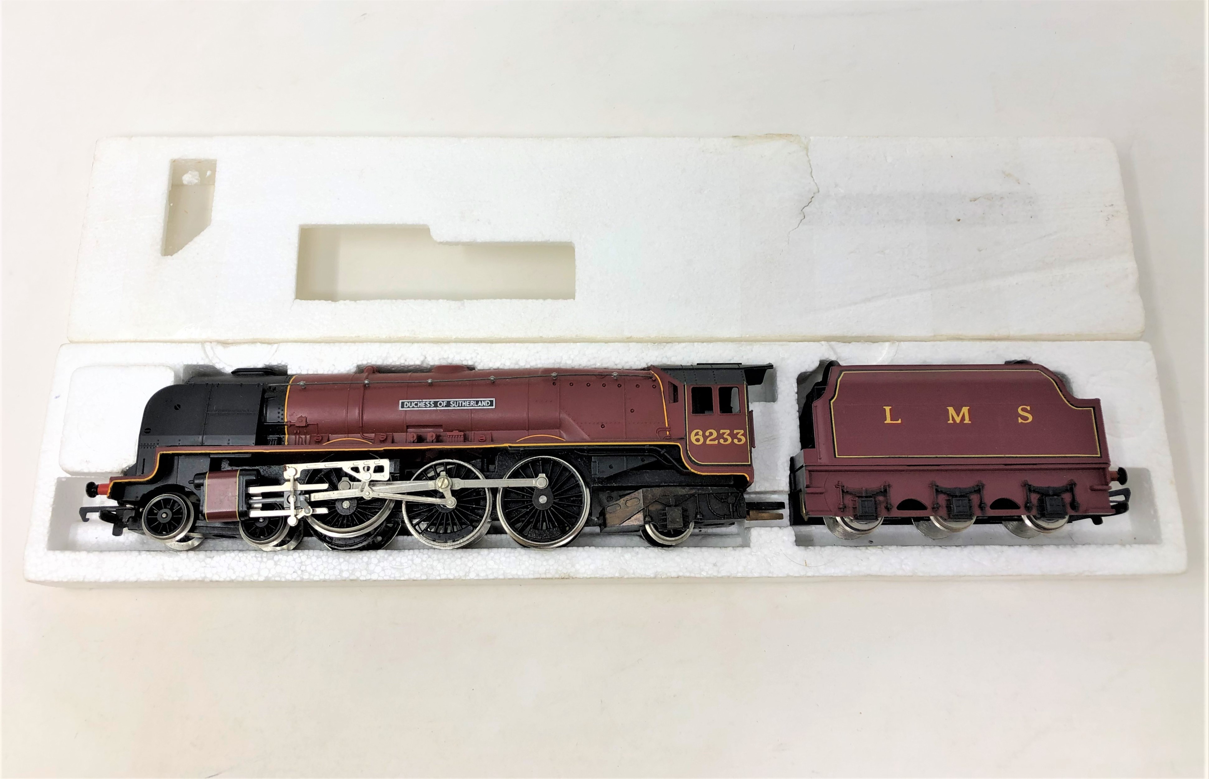 Hornby : L.M.S. Coronation Class 7P 4-6-2 'Duchess of Sutherland' 6233, boxed. - Image 2 of 2