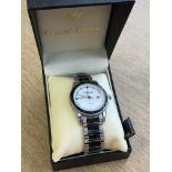 A gent's stainless steel Gianni Sabatini quartz calendar wristwatch, boxed.