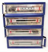 Bachmann : 32-603 Class 220 4 Car DMU Set, four boxed models, lacks external slip cover.