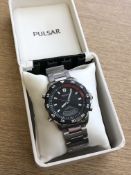 A gent's stainless steel Pulsar quartz wristwatch, boxed.