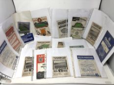 A collection of 1940's/1950's Newcastle United related football programmes: vs.