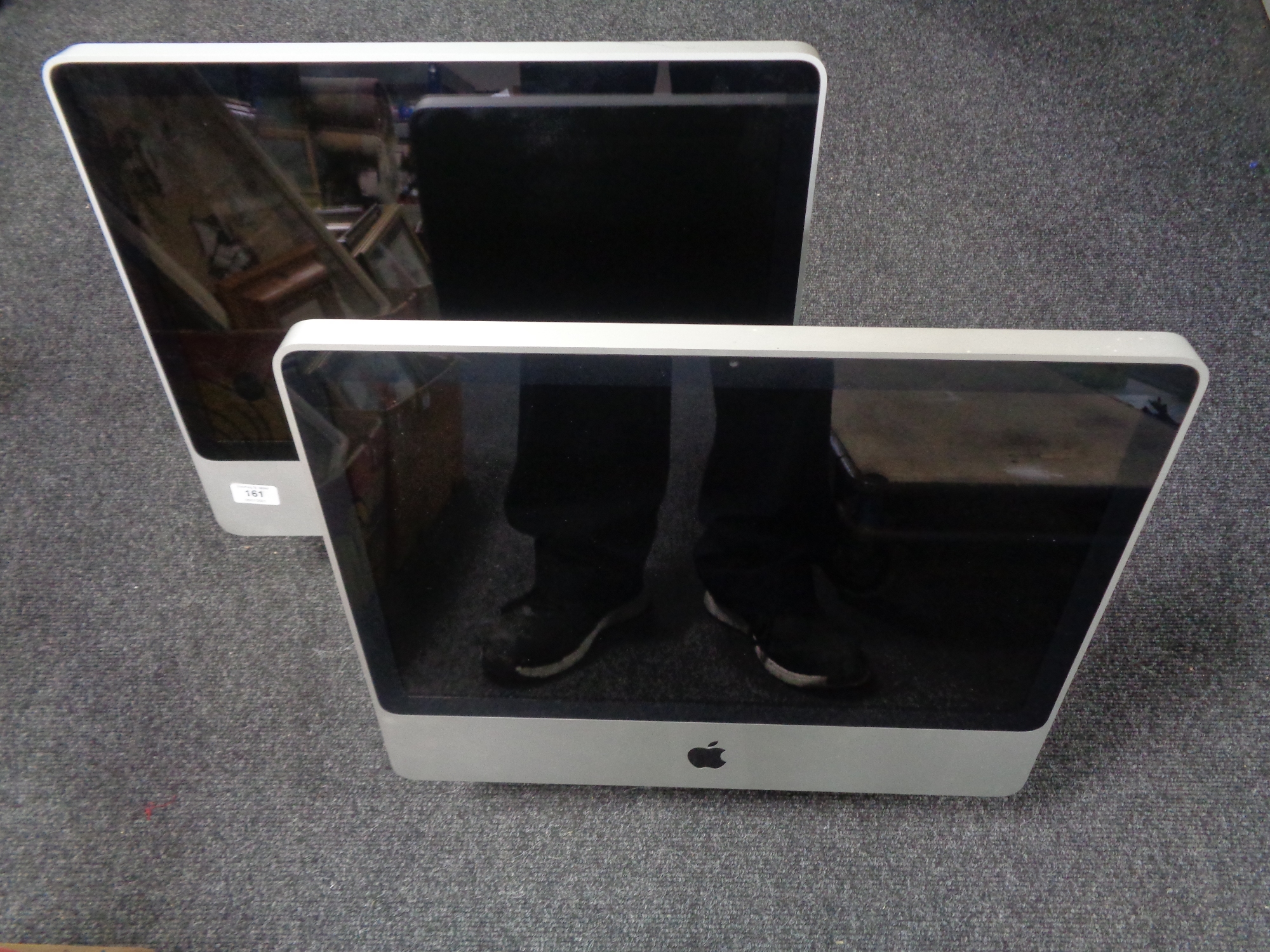 Two Apple Mac PCs, IMac 20'',