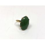 A 9ct gold jade ring, size L CONDITION REPORT: 5.