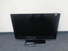 An LG 32 " LCD TV with remote - no lead