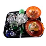 A tray containing 20th century glassware to include Murano bird figure, cut glass perfume bottle,