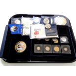 A tray containing a quantity of assorted coinage to include commemorative proof coins, crowns,