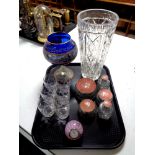 A tray containing assorted glassware to include a Venetian blue glass goblet, lead crystal vase,