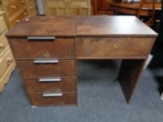 A contemporary vanity dressing table fitted four drawers