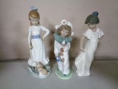 Three Nao figures of girls