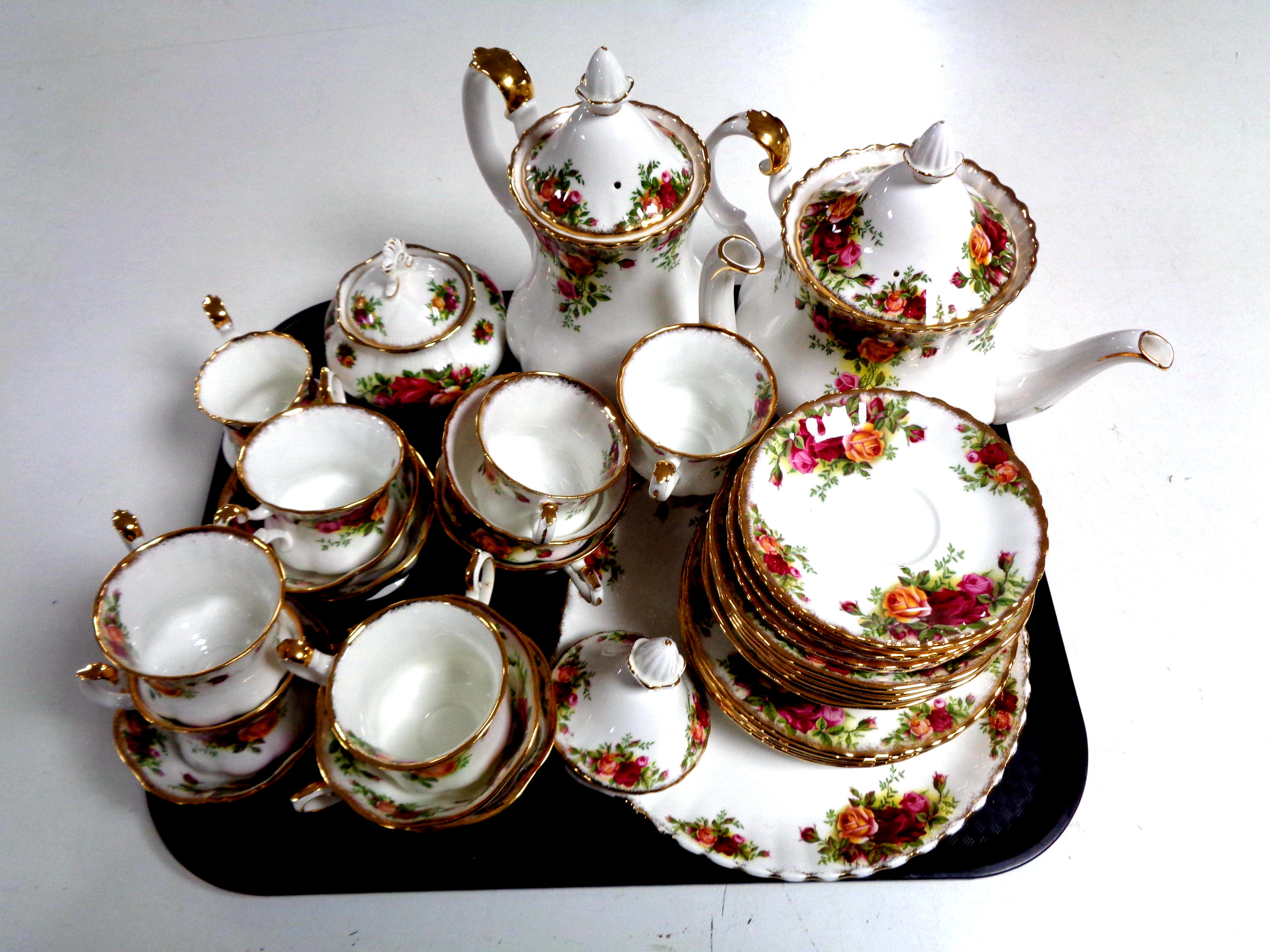 Thirty six pieces of Royal Albert Old Country Roses tea china