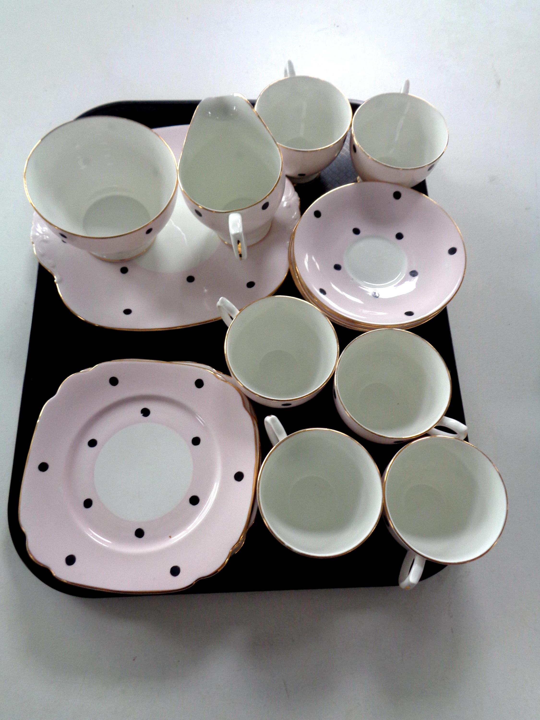 A tray containing 21 piece Windsor bone china tea service