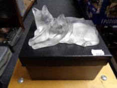A Lalique glass figure of two cats (a/f) in original box CONDITION REPORT: Chip to