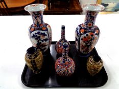 A tray of three pairs of Japanese vases