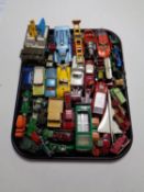 A tray containing mid 20th century and later die cast vehicles to include Dinky Toys Spectrum