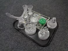 A tray containing assorted glassware to include crystal animal ornaments,