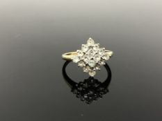 A 9ct gold dress ring, size P CONDITION REPORT: 2.