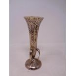 An Art Nouveau loaded silver vase, Walker & Hall, Sheffield 1909, height 16.