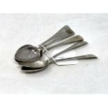 Five silver teaspoons, London 1883,