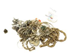 A quantity of costume jewellery, cuff links,