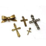 A quantity of crucifix pendants,