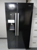 A Hisense American style fridge freezer (black)