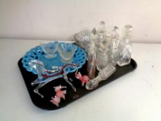 A tray containing antique and later glassware to include Victorian Sowerby glass plate,