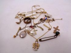 A small collection of costume jewellery, pendants,