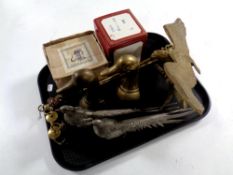 A tray containing antique and later metal wares to include brass figure, eagle, brass duck bookends,