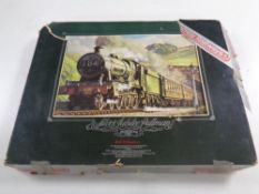 A Hornby Railways Silver Jubilee Pullman R687 train set (packaging poor)