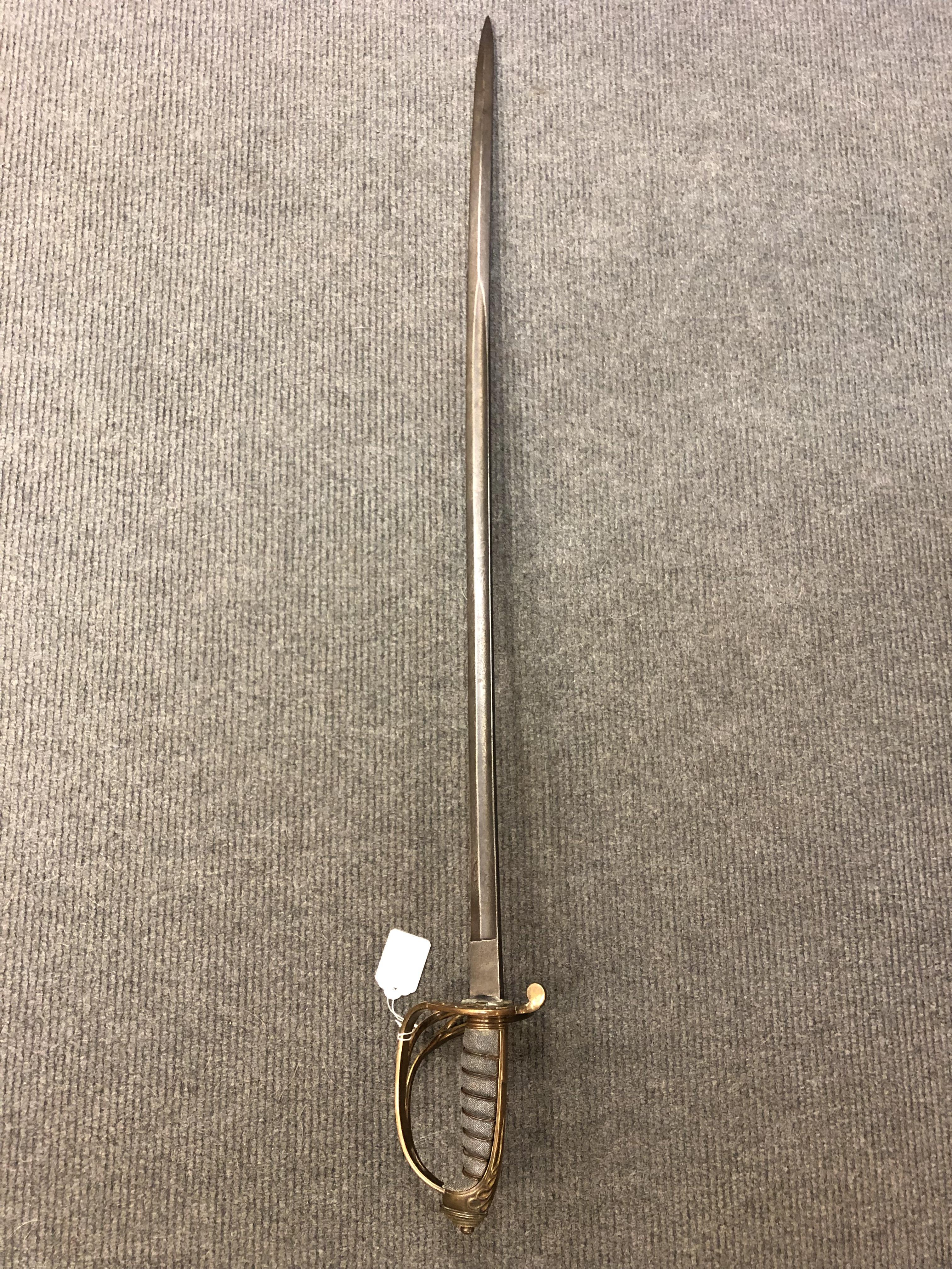 A Victorian 1822 pattern infantry officer's sword, lacks scabbard.