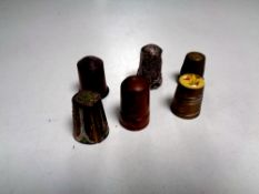 A quantity of thimbles